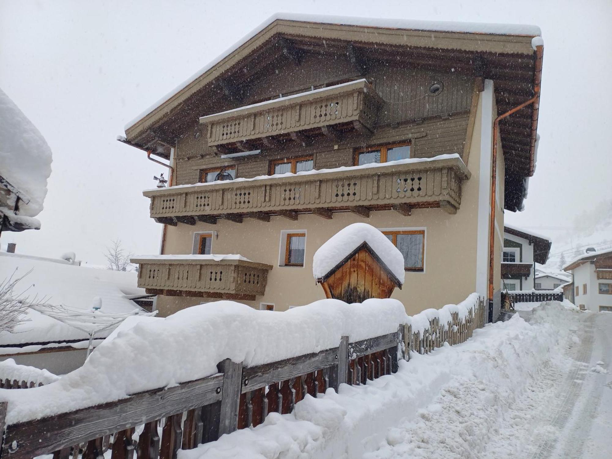 Ferienwohnung Haus Dilitz-Theiner Nauders Exterior foto