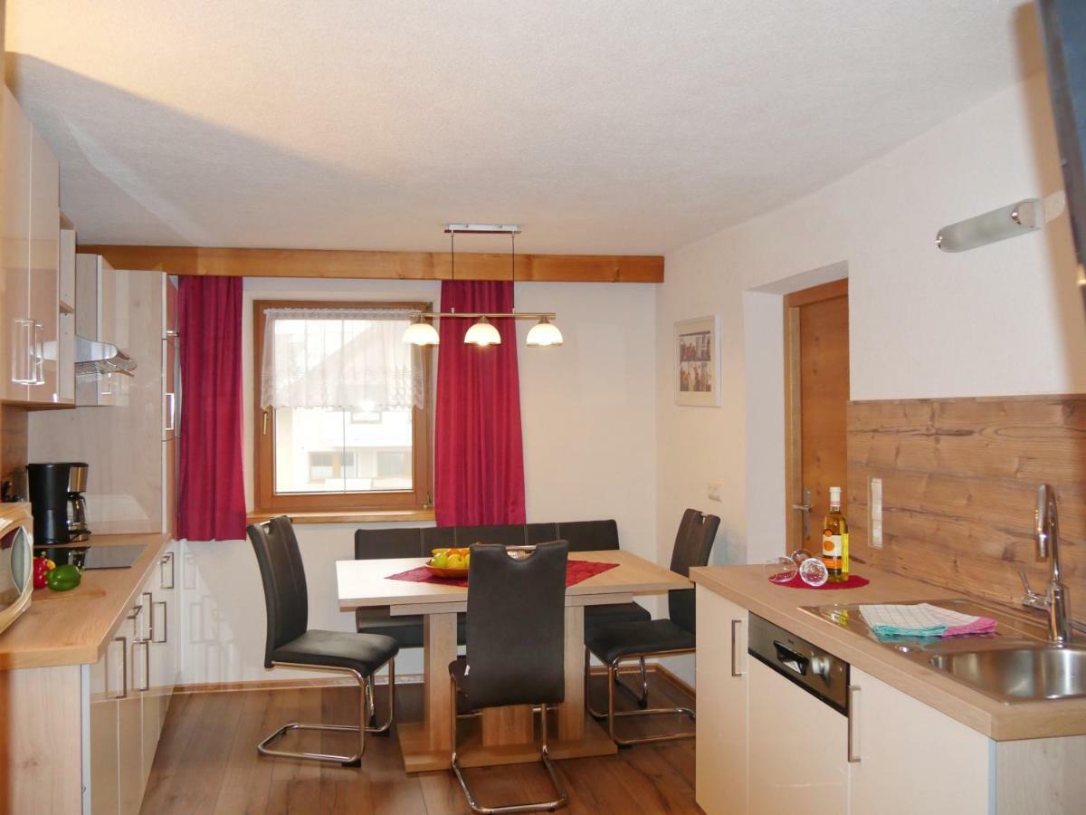 Ferienwohnung Haus Dilitz-Theiner Nauders Exterior foto